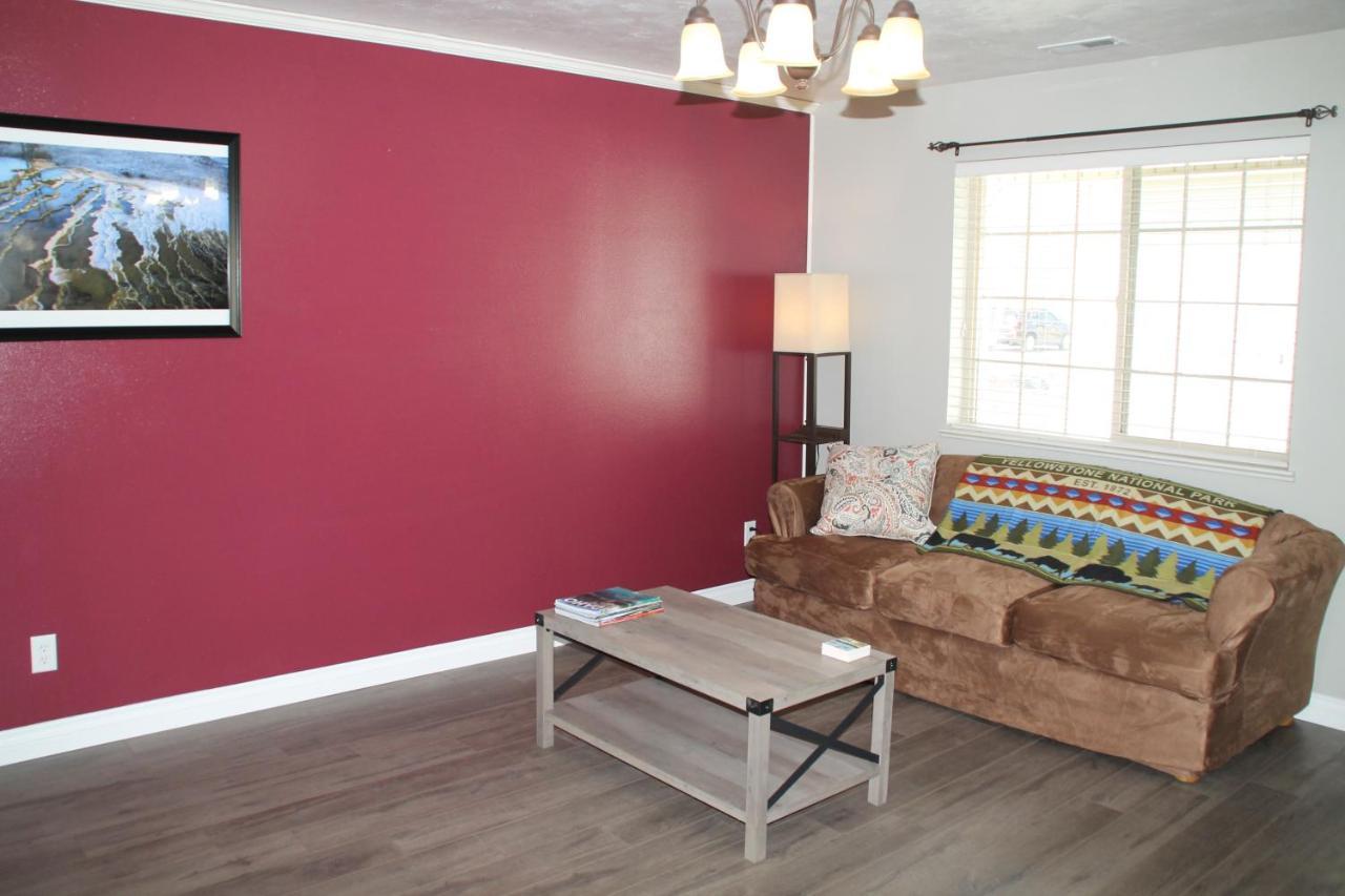 3 Queen Beds, 1 Twin Bed, 2 Rooms, 1 And A Half Bath, Self Check-In, Flexcation Equipped أيداهو فولز، أيداهو المظهر الخارجي الصورة