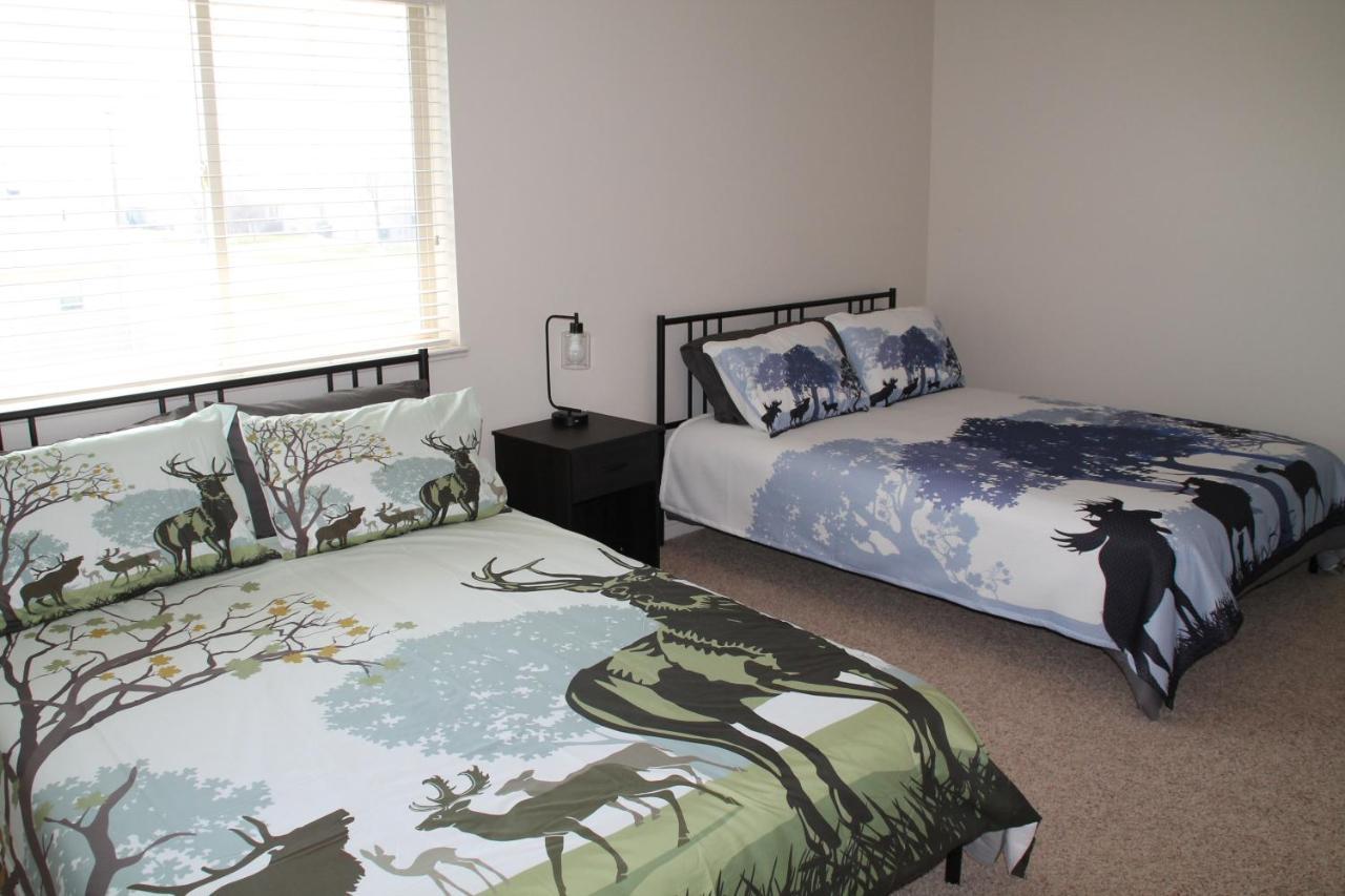 3 Queen Beds, 1 Twin Bed, 2 Rooms, 1 And A Half Bath, Self Check-In, Flexcation Equipped أيداهو فولز، أيداهو المظهر الخارجي الصورة